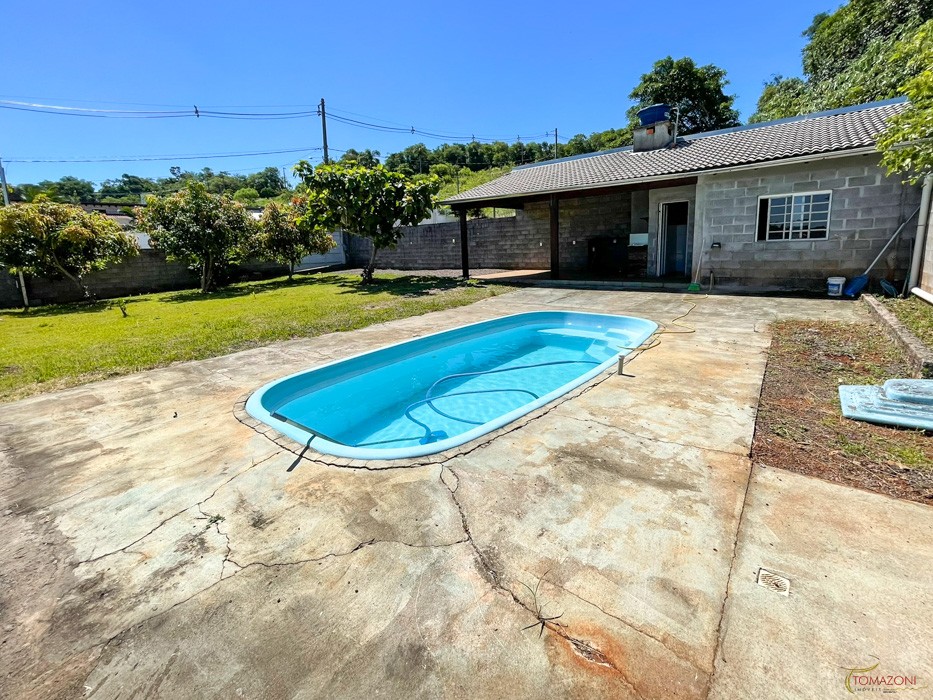 Terreno com quiosque para venda em Frederico Westphalen/RS.